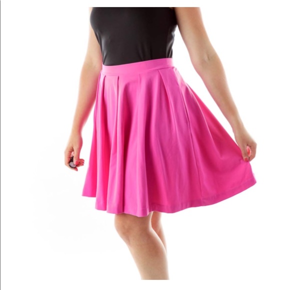 Cynthia Rowley Pink Pleated Flare Skirt S NWT Runs big - M - Picture 1 of 5